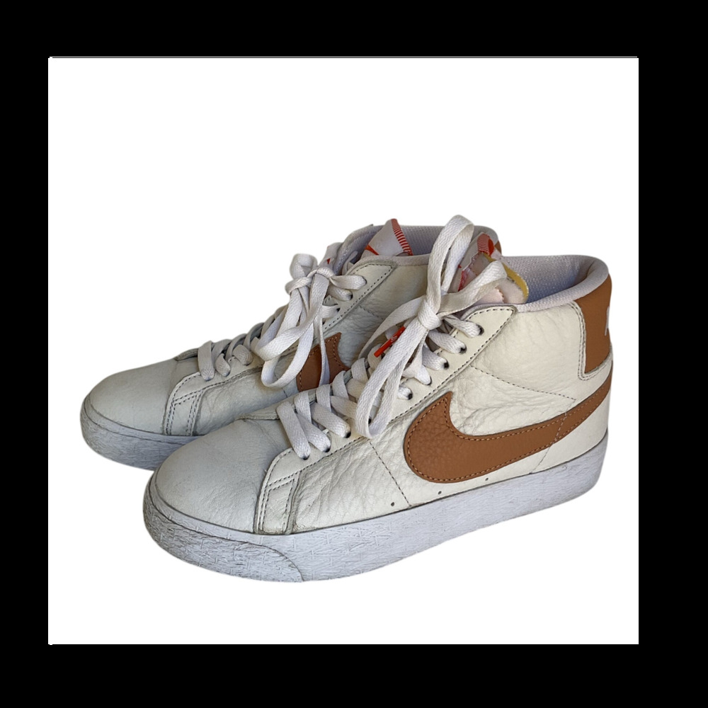 Nike SB Blazer Mid ’77 Vintage White Tan Leather Sneakers Women’s Size 4 /EUR 36